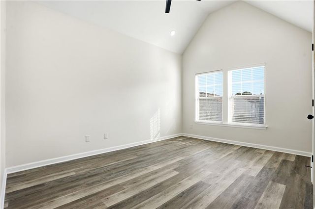 8169 Lochley Drive, Fairburn, GA 30213