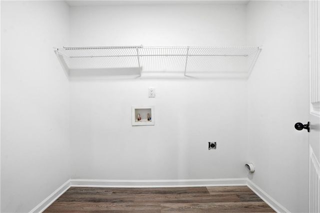 8169 Lochley Drive, Fairburn, GA 30213