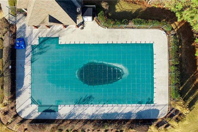 8169 Lochley Drive, Fairburn, GA 30213