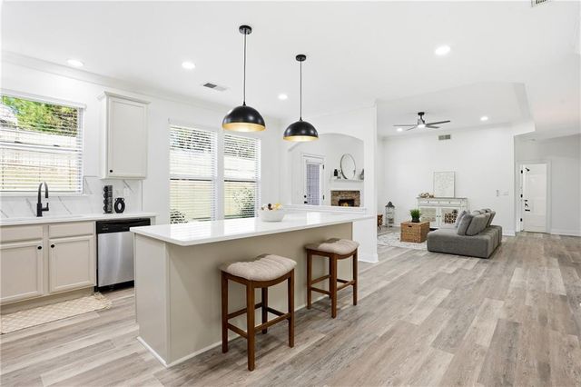 8169 Lochley Drive, Fairburn, GA 30213