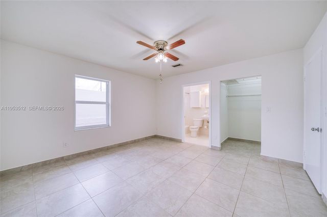 9557 SW 40th Ter 9557, Miami, FL 33165