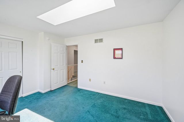 12 LAWN AVE, Norristown, PA 19403
