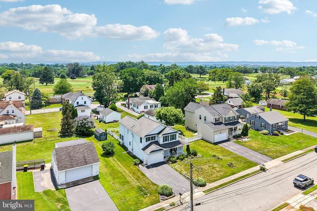 12 LAWN AVE, Norristown, PA 19403
