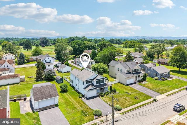 12 LAWN AVE, Norristown, PA 19403