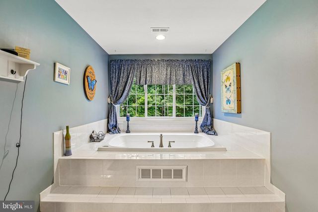 15058 FREDERICK RD, Woodbine, MD 21797