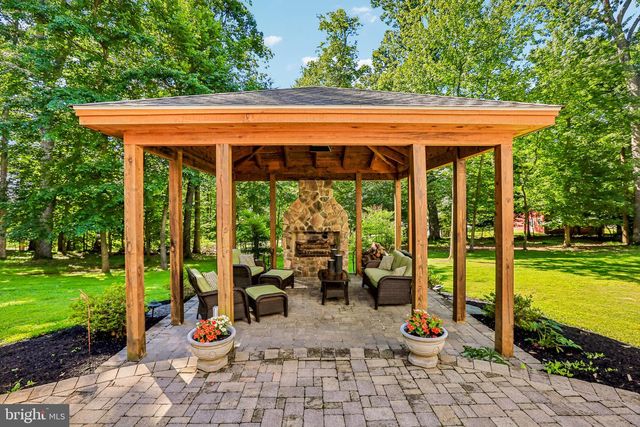 15058 FREDERICK RD, Woodbine, MD 21797