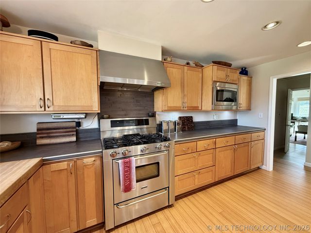 537 Lexington Road, Sapulpa, OK 74066