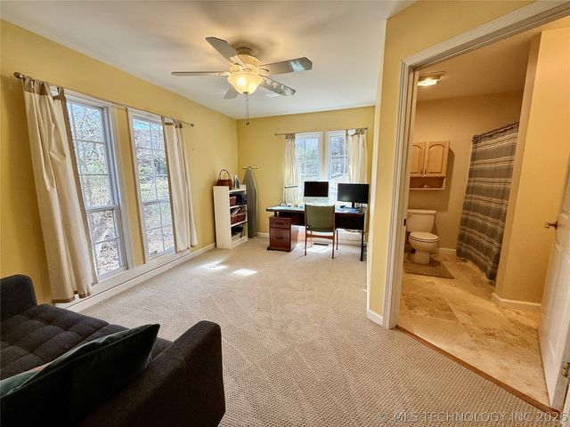 537 Lexington Road, Sapulpa, OK 74066