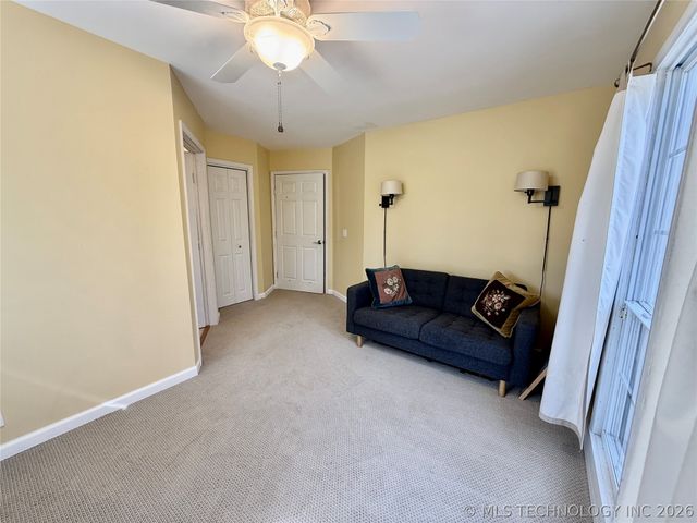 537 Lexington Road, Sapulpa, OK 74066