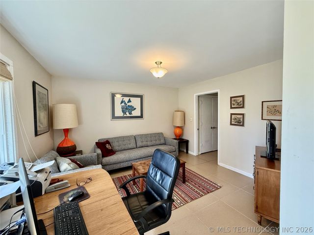 537 Lexington Road, Sapulpa, OK 74066