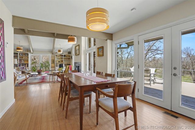 537 Lexington Road, Sapulpa, OK 74066