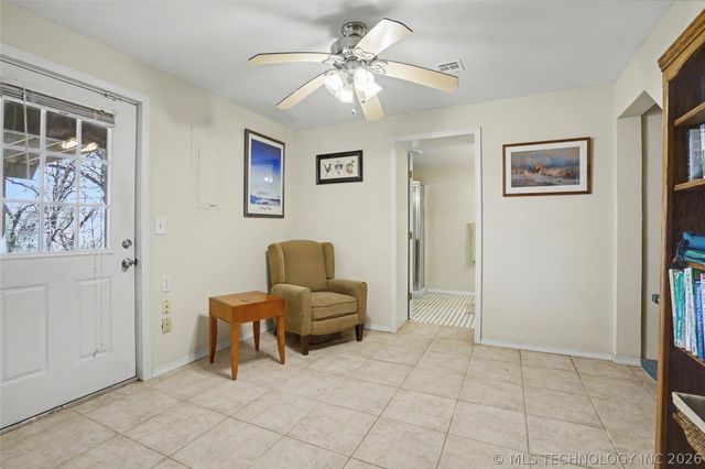 537 Lexington Road, Sapulpa, OK 74066