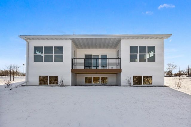 541 SECURITY BOULEVARD, Green Bay, WI 54313