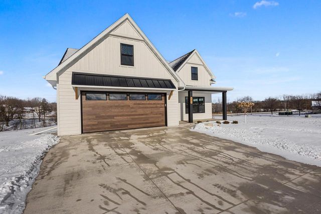 541 SECURITY BOULEVARD, Green Bay, WI 54313