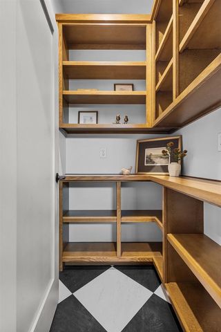 541 SECURITY BOULEVARD, Green Bay, WI 54313