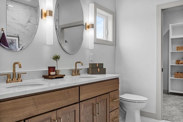 541 SECURITY BOULEVARD, Green Bay, WI 54313