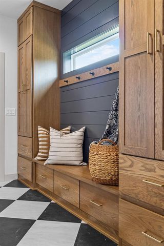 541 SECURITY BOULEVARD, Green Bay, WI 54313