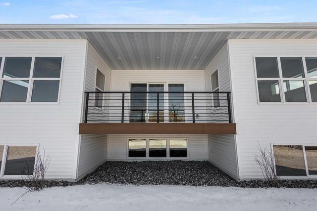 541 SECURITY BOULEVARD, Green Bay, WI 54313