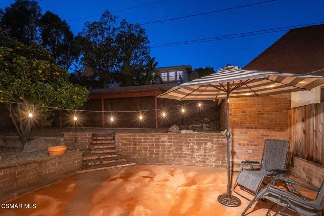 975 Loma Vista Place, Santa Paula, CA 93060