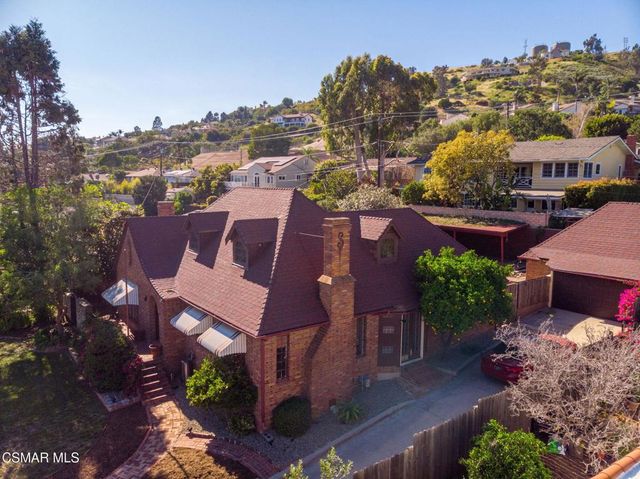 975 Loma Vista Place, Santa Paula, CA 93060