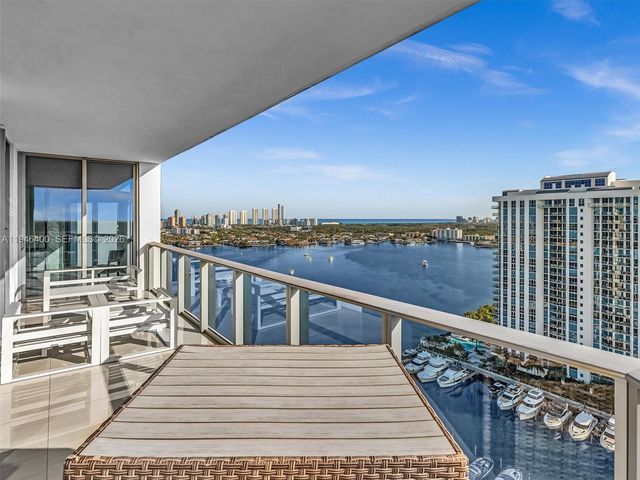 17301 Biscayne Blvd 2301, North Miami Beach, FL 33160