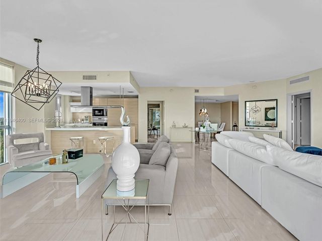 17301 Biscayne Blvd 2301, North Miami Beach, FL 33160