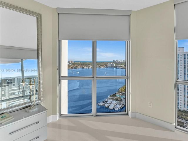 17301 Biscayne Blvd 2301, North Miami Beach, FL 33160