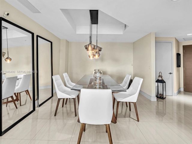 17301 Biscayne Blvd 2301, North Miami Beach, FL 33160