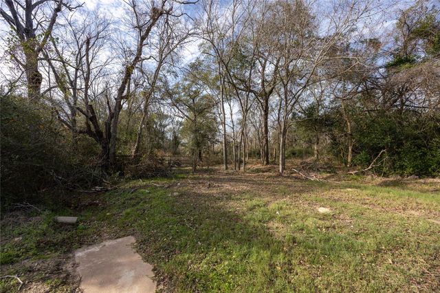 04 Baker St, Hempstead, TX 77445