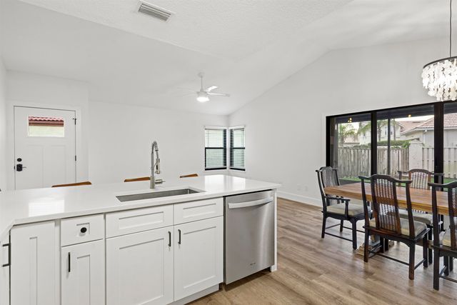 1715 Sea Fair Dr, St Augustine, FL 32080