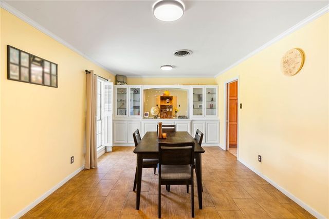 107 Daniel Moore St, Portland, TX 78374