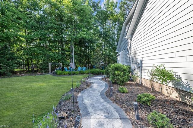 121 Alexandria WAY, Carrollton, VA 23314