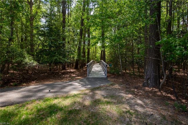 121 Alexandria WAY, Carrollton, VA 23314