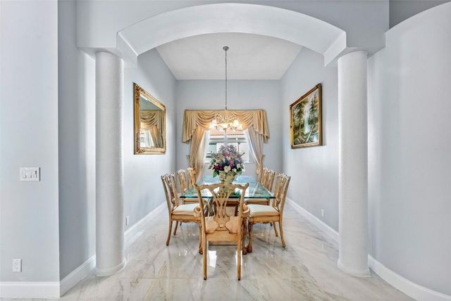 3852 Oak Ridge Circle, Weston, FL 33331