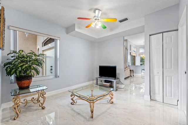 3852 Oak Ridge Circle, Weston, FL 33331