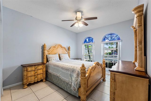 3852 Oak Ridge Circle, Weston, FL 33331