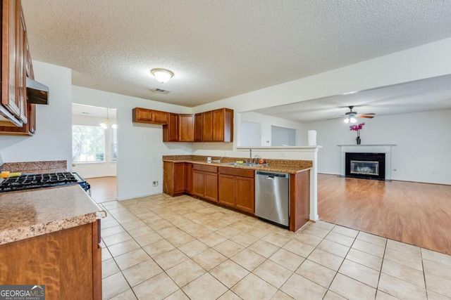 11526 Registry Boulevard, Hampton, GA 30228