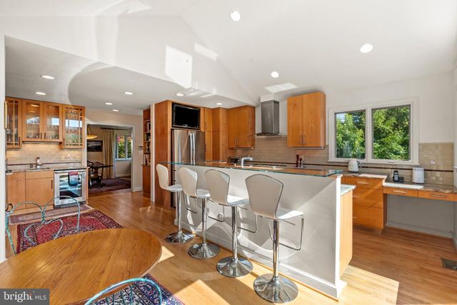 9219 LEVELLE DR, Chevy Chase, MD 20815
