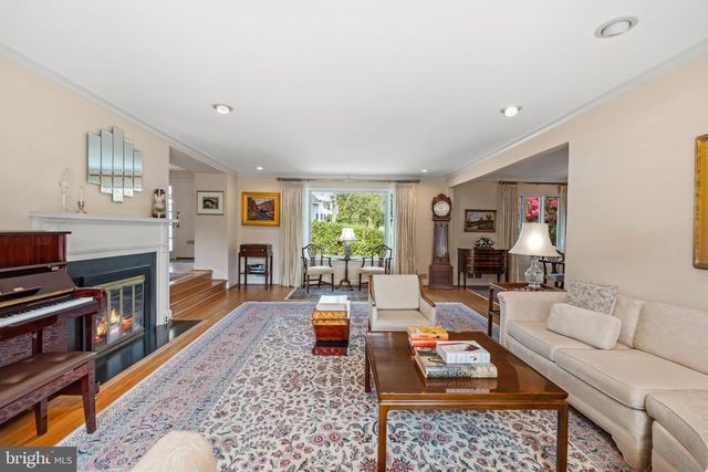 9219 LEVELLE DR, Chevy Chase, MD 20815