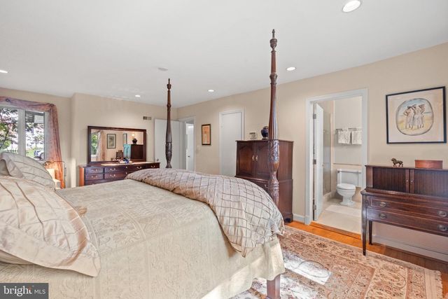 9219 LEVELLE DR, Chevy Chase, MD 20815