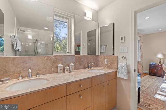 9219 LEVELLE DR, Chevy Chase, MD 20815
