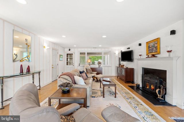 9219 LEVELLE DR, Chevy Chase, MD 20815