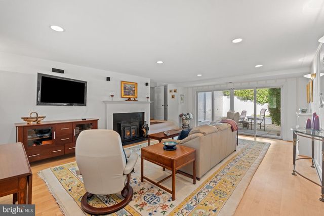 9219 LEVELLE DR, Chevy Chase, MD 20815