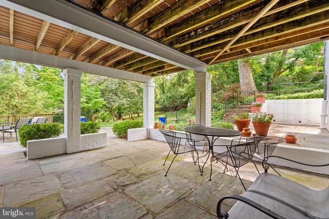 9219 LEVELLE DR, Chevy Chase, MD 20815
