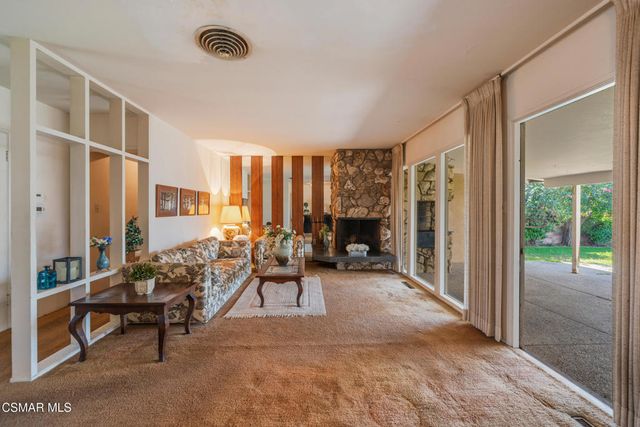 9299 Dorrington Place, Arleta, CA 91331