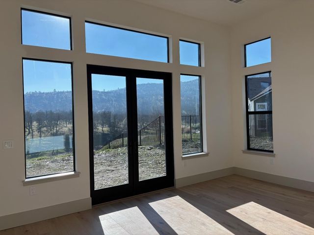 191 Quail Creek Ter, Copperopolis, CA 95228