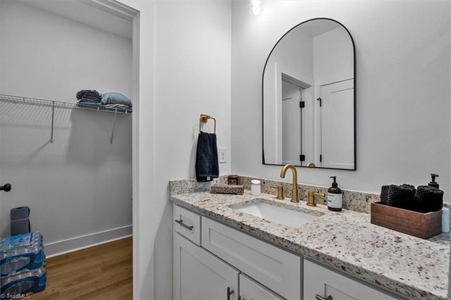 2239 Sunshine Avenue, Winston-salem, NC 27107