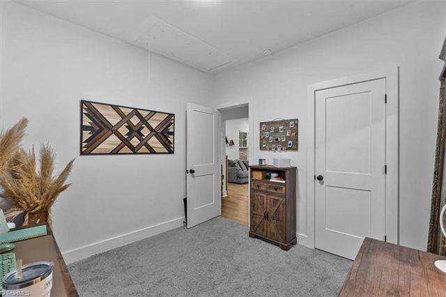 2239 Sunshine Avenue, Winston-salem, NC 27107