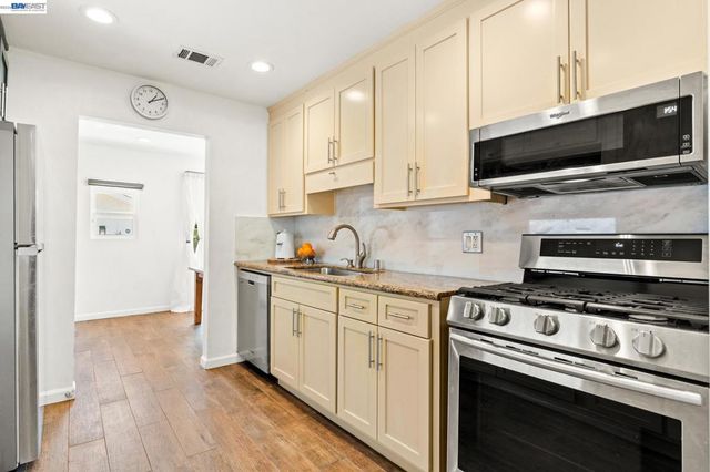 38507 Overacker Ave, Fremont, CA 94536