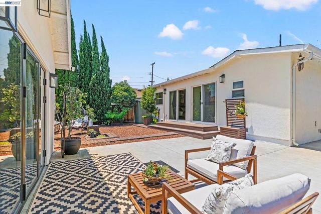 38507 Overacker Ave, Fremont, CA 94536